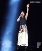 高音天后丁噹擔任趙傳演唱會嘉賓，雙世代小小鳥對尬，挑戰觀眾耳膜。（記者邱榮吉/攝影）