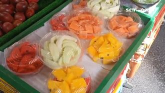 水果攤試吃要收費！民眾批：黑店討錢