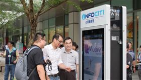 柯文哲,台北市政府,KIOSK多媒體資訊站,鄧家基 圖/資訊局提供