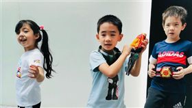 Jasper,小泡芙,嗯哼（圖／翻攝自王婉霏微博）