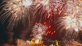 圖2-(S)Sydney Fireworks_low-2.jpg