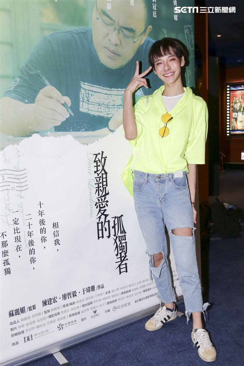 《致親愛的孤獨者》媒體特映會，kiwebaby接受訪問。（圖／記者林士傑攝影）