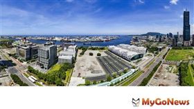 國城建設進軍高雄重大公共建設最多的區段亞洲新灣區，推出超豪宅「定潮」，成為世界認識高雄的新地標。(圖/國城建設)