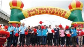 高鐵橋下工程，第二期員山路至中興路正式通車。(圖/新竹縣政府)