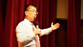 徐國勇南下演講　談政策推動