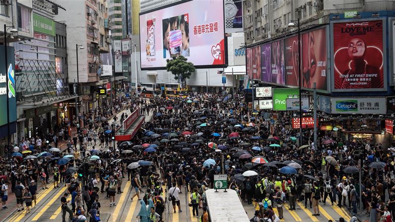 中國網傳治港3個不要　批影武者亂港