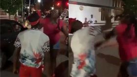 LiveLeak,嗆聲,壯碩女（圖／翻攝自YouTube）