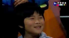 瓜哥將成消波塊？顏寬恒PO嫩照：我記得有被巴頭（圖／翻攝自顏寬恒臉書）