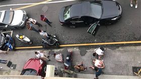 台中,槍聲,開槍,警匪追逐,詐欺,拒檢,追捕,江肇國,市議員服務處（圖／翻攝自江肇國臉書）