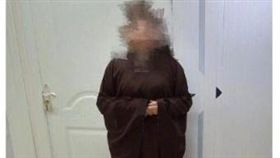 男友要「制服play」她興奮期待　卻等到「尼姑裝+大悲咒」傻眼：已分手！（翻攝自揭密那些破事兒微博）