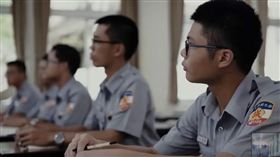 捨清大讀警大！他27歲月收近8萬