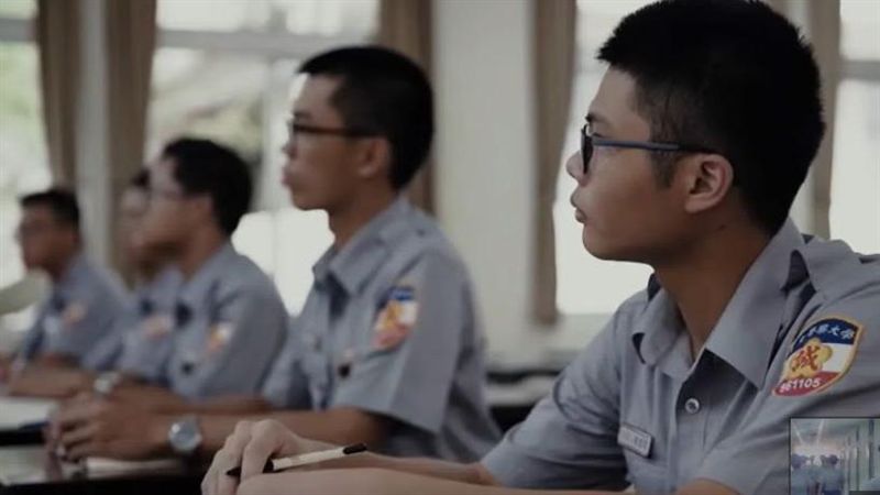 捨清大讀警大！他27歲月收近8萬