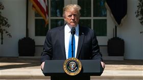 美國,川普,抨擊,汽車商,碳排放協議(圖/翻攝自白宮臉書)