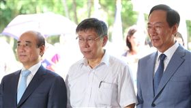 ▲柯文哲、郭台銘、王金平，三人同框「823紀念音樂會」。（圖／記者林士杰攝影）