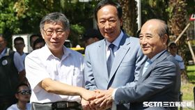 ▲柯文哲、郭台銘、王金平，三人同框「823紀念音樂會」。（圖／記者林士杰攝影）