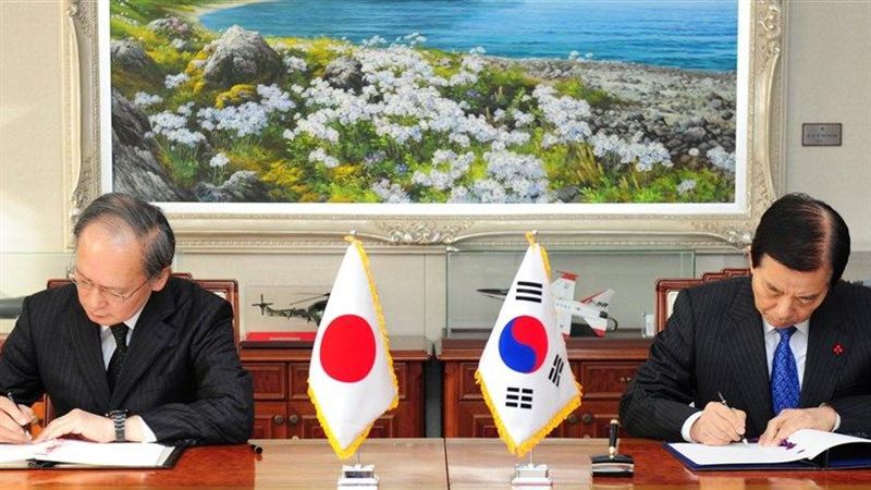 日韓止軍事情報協定　退回傳統老路