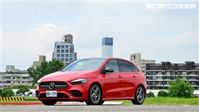 ▲Mercedes-Benz B200。（圖／鍾釗榛攝影）