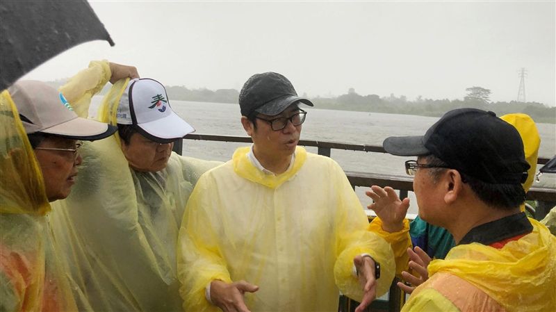 揪感心！陳其邁第一時間視察屏東水情