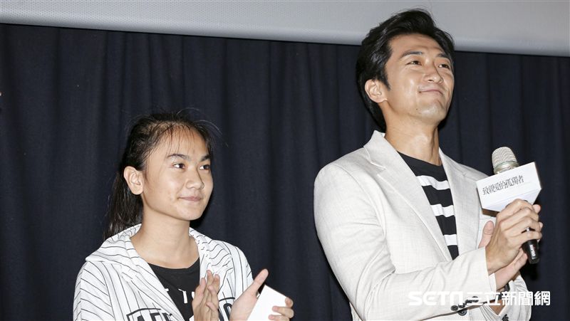 鍾政均對女演員伸狼爪！憂：影響心靈