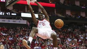 NBA／餅皇練外線？火箭總仔想殺人
NBA,休士頓火箭,Mike D’Antoni,Clint Capela,餅皇
翻攝自推特