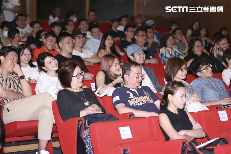 《致親愛的孤獨者》電影特映會，現場觀眾眾多。（圖／記者林士傑攝影）