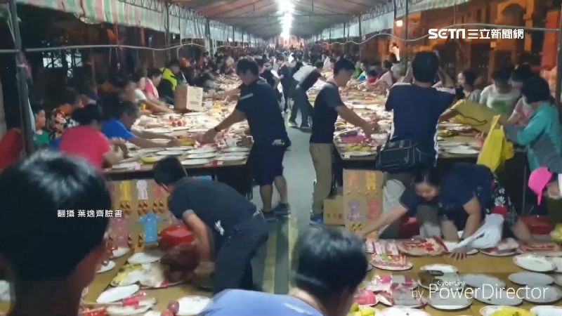 普渡盛況！1萬盤祭祀供品35秒掃光