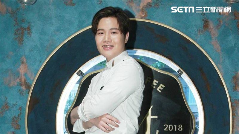 敗光上億家產　麥克風少年背債再翻身