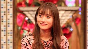 石原里美透露自己最近差點砍斷腳趾頭的驚悚意外。（圖／翻攝自cinemacafe.net）