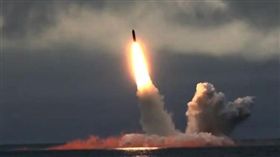 俄羅斯24日宣布試射兩枚飛彈，暗示著對美國做出反擊。（圖／翻攝自ABC新聞）