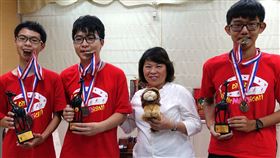 嘉義市,國際數學競賽,黃敏惠,稱讚,台灣之光(圖/嘉義市政府提供)中央社