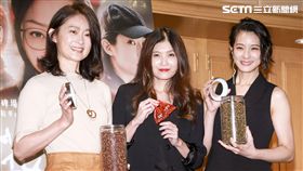 電影《花椒之味》媒體茶會，主演賴雅妍、劉瑞琪，導演麥曦茵。（圖／記者林士傑攝影）
