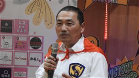 新北市,侯友宜,敬軍愛師月,敬意,扮超人(圖/中央社)