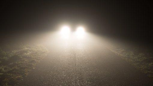 虎頭山試新車遇詭象　後車廂驚見遺書