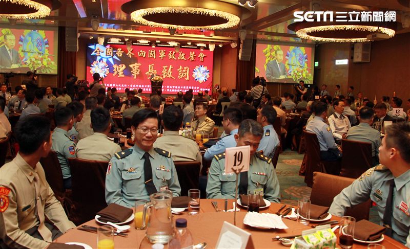 感謝國軍辛勞！軍友社辦餐會致敬