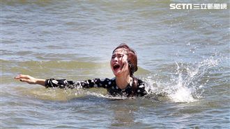 《炮仔聲》陳小菁濕身！嗲喊不愛半套