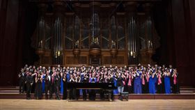 數十年磨一劍  逢友合唱團「青春旋律」登上國家音樂廳