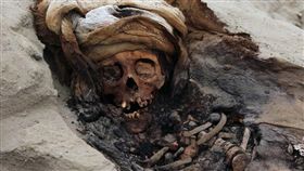 祕魯現肉體獻祭！227童被殺「對抗惡劣天氣」…最小4歲（圖／翻攝自推特）