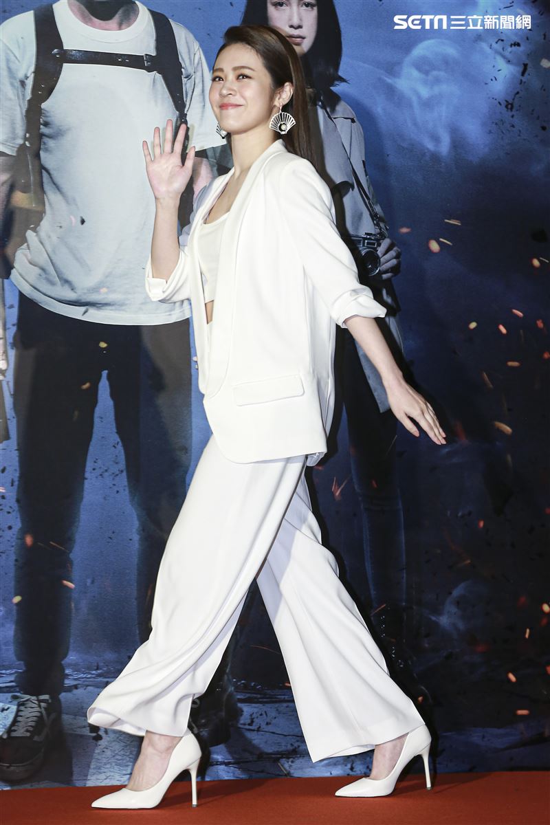 《第九分局》首映會，主題曲演唱張語噥。（圖／記者林士傑攝影）