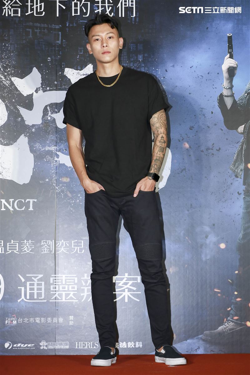 《第九分局》首映會，主題曲演唱頑童瘦子。（圖／記者林士傑攝影）