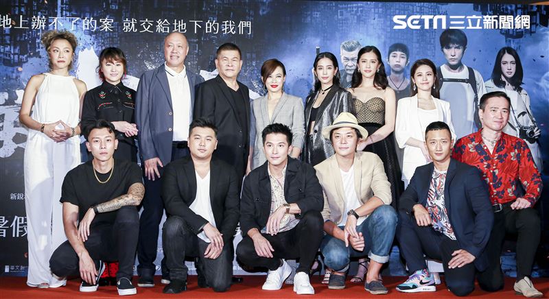 《第九分局》首映會，監製王鈞、導演王鼎霖、主演邱澤、溫貞菱、劉奕兒、楊雁雁、澎恰恰、演員海裕芬、姚元浩、張允曦、高英軒、應蔚民、瘦子、張語噥。（圖／記者林士傑攝影）