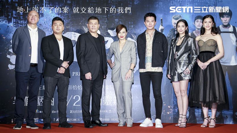 《第九分局》首映會，監製王鈞、導演王鼎霖、主演邱澤、溫貞菱、劉奕兒、楊雁雁、澎恰恰。（圖／記者林士傑攝影）