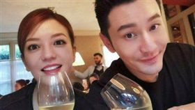 黃曉明,趙薇/微博