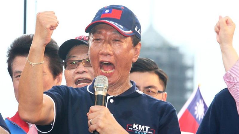 郭柯合勝算沒想像高！郭董奉陪機率降