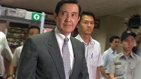 前總統馬英九首次為太陽花學運出庭。包括前警政署長王卓鈞、前台北市中正一分局長方仰寧、前行政院長江宜樺也出庭。（圖／記者楊佩琪攝）