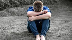 憂鬱症,哭泣,壓力,男孩（圖／翻攝自Pixabay）