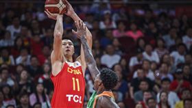 易建聯。（圖／取自FIBA官網）