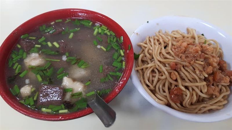 為何工人早餐愛吃炒麵豬血湯　網揭密