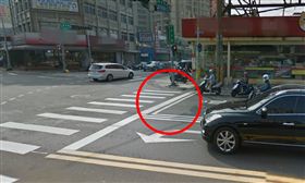 盲區,停車區,待轉區,轉彎車,視線死角（圖／翻攝自google map）