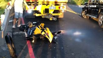 休旅車突切入！兒時玩伴出遊1死1傷