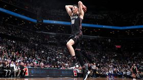 NBA／甜瓜穩了？籃網前鋒家暴被捕
NBA,布魯克林籃網,Rodions Kurucs
翻攝自推特